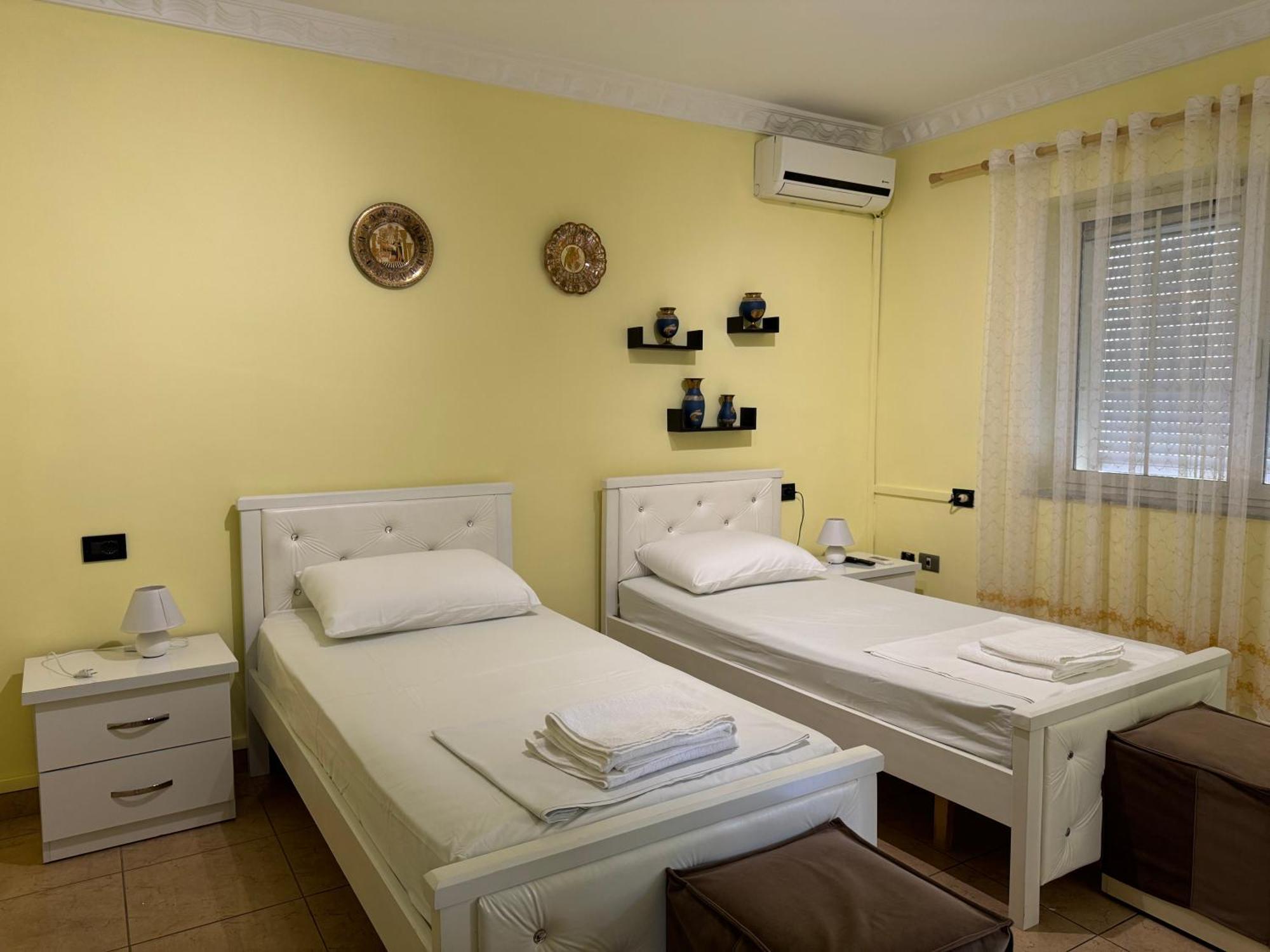 Fun House Serenity Apartman Tirana Kültér fotó