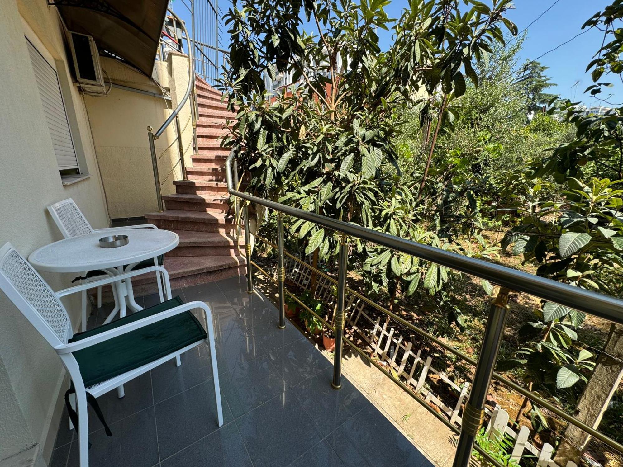 Fun House Serenity Apartman Tirana Kültér fotó